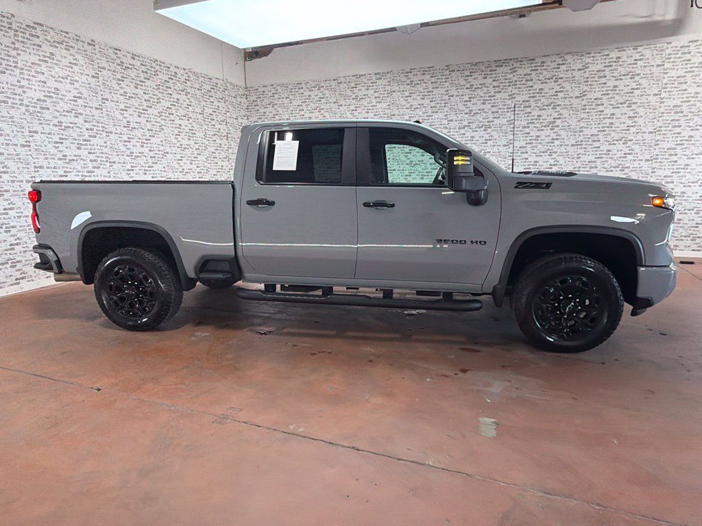 Used 2024 Chevrolet Silverado 2500 LT w/ Z71 Sport Edition AWD/4WD image 8