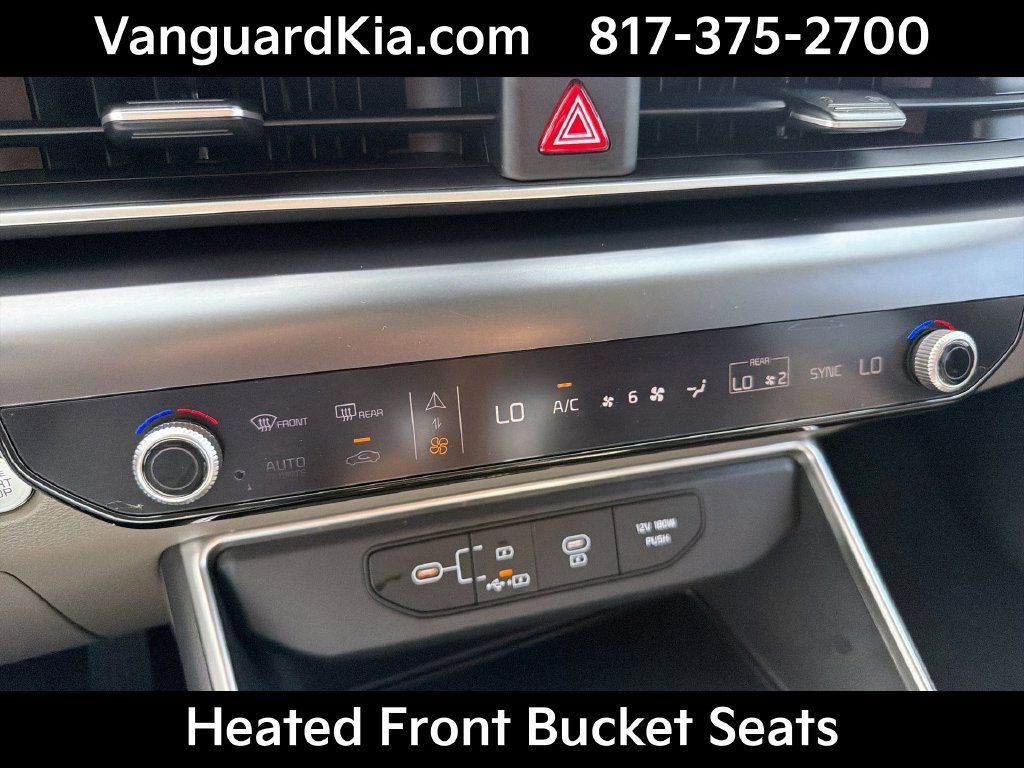 Certified 2026 Kia Carnival FWD image 20