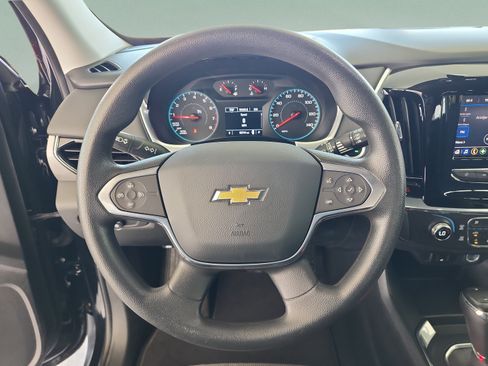 Used 2020 Chevrolet Traverse LS FWD image 9