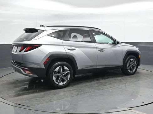 Used 2025 Hyundai Tucson SEL image 3