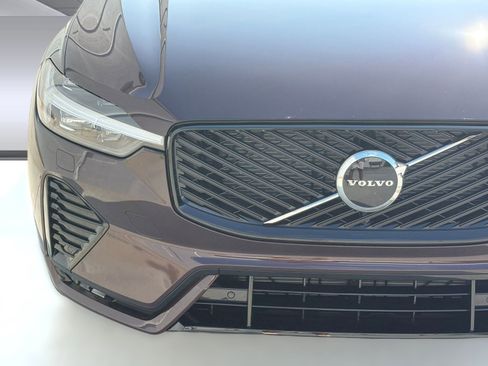 New 2026 Volvo XC60 B5 Core w/ Climate Package image 22