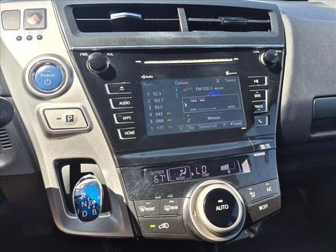 Used 2015 Toyota Prius V Three FWD image 13