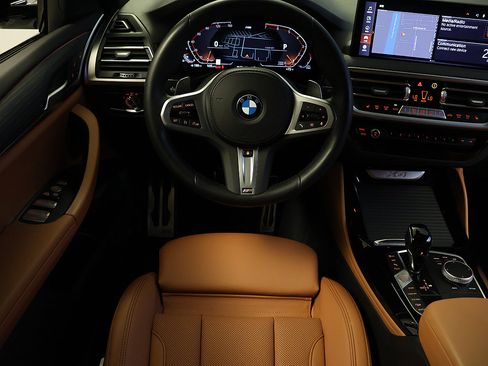 Certified 2023 BMW X4 xDrive30i w/ M Sport Package AWD/4WD image 15