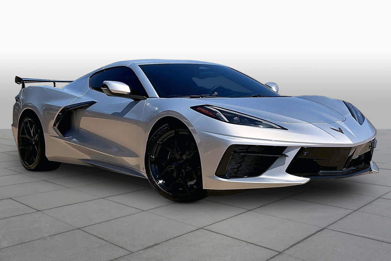 Used 2024 Chevrolet Corvette Stingray Premium Cpe w/ 3LT RWD image 4