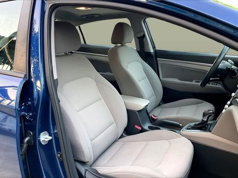 Used 2020 Hyundai Elantra Value Edition image 8