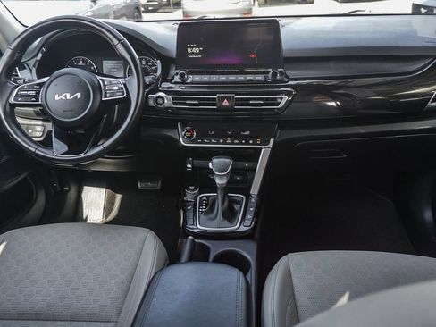 Certified 2023 Kia Seltos EX AWD/4WD image 15