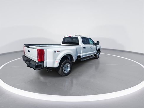 New 2026 Ford F350 XLT image 8