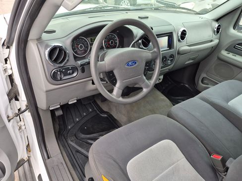 Used 2006 Ford Expedition XLS AWD/4WD image 14