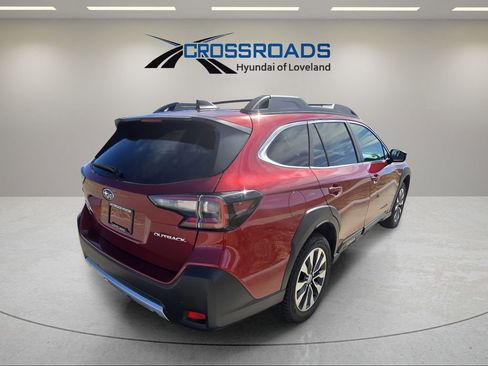 Used 2024 Subaru Outback Limited image 5