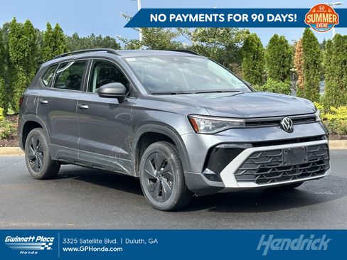 Used 2025 Volkswagen Taos S FWD image 1