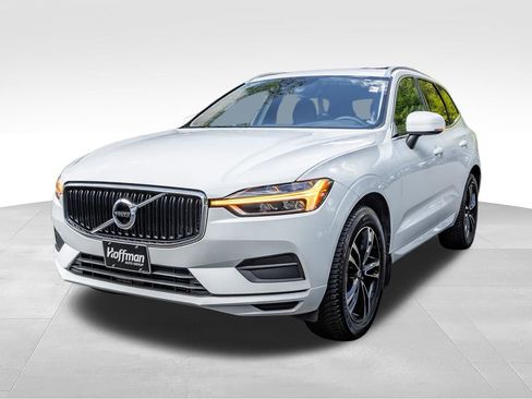 Used 2020 Volvo XC60 T6 Momentum AWD/4WD image 11