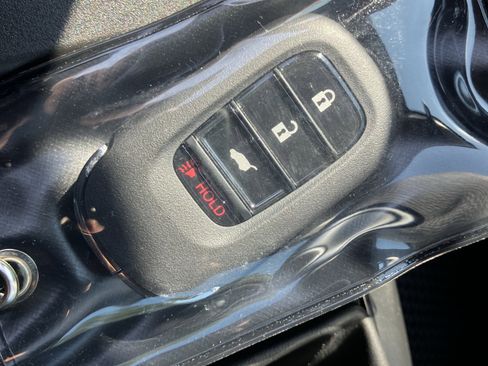 Used 2026 Honda CR-V LX image 37