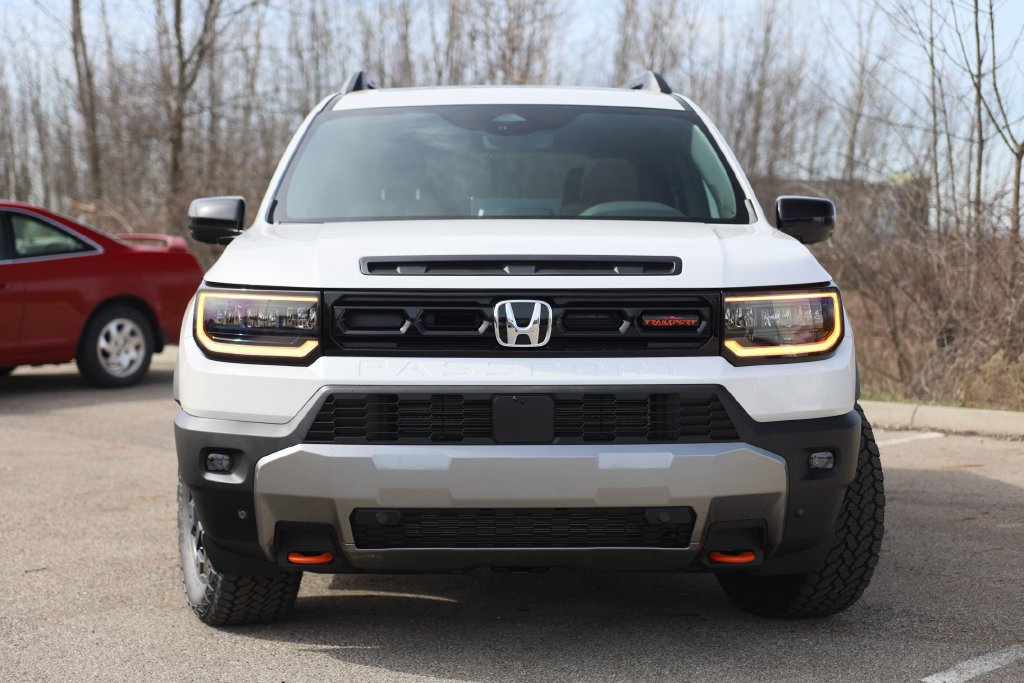 Certified 2026 Honda Passport TrailSport Elite image 2
