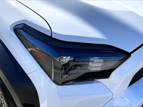 Certified 2025 Toyota 4Runner SR5 image 27