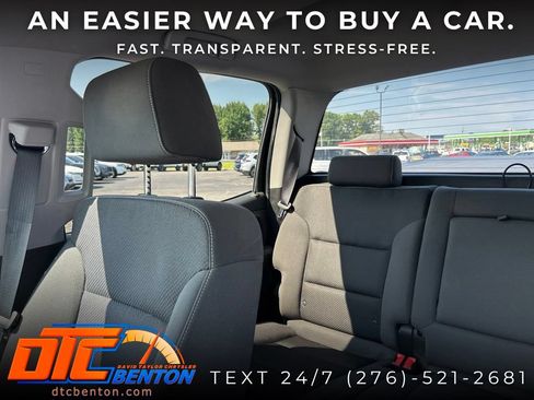 Used 2017 Chevrolet Silverado 1500 LT w/ All Star Edition AWD/4WD image 11