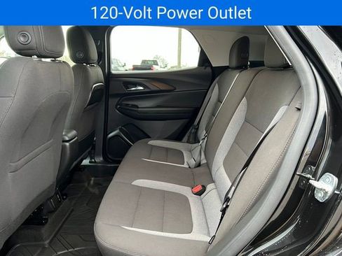 Certified 2023 Chevrolet TrailBlazer LT w/ Convenience Package image 5