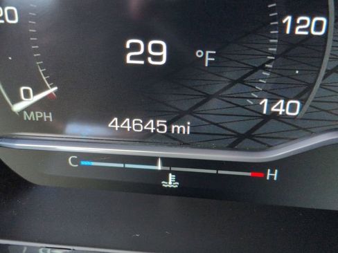 Used 2023 GMC Sierra 1500 Elevation w/ Preferred Package image 14