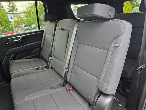 New 2025 Chevrolet Suburban LS w/ Max Trailering Package image 20