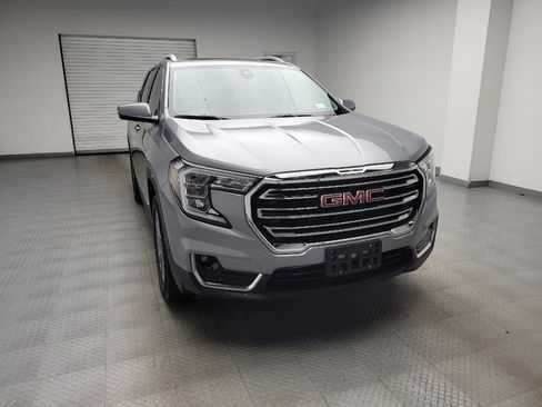 Used 2023 GMC Terrain SLT AWD/4WD image 14