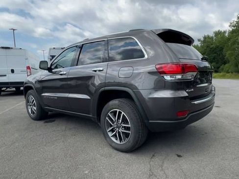 Used 2021 Jeep Grand Cherokee Limited AWD/4WD image 6