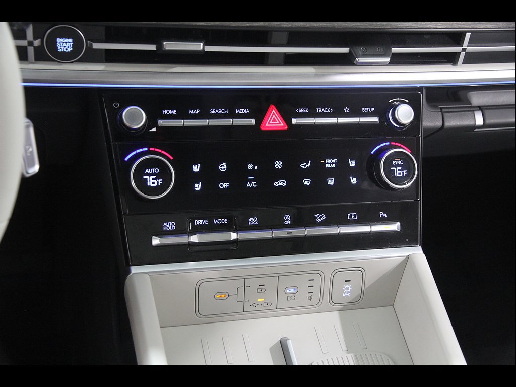 Certified 2024 Hyundai Santa Fe Limited AWD/4WD image 14