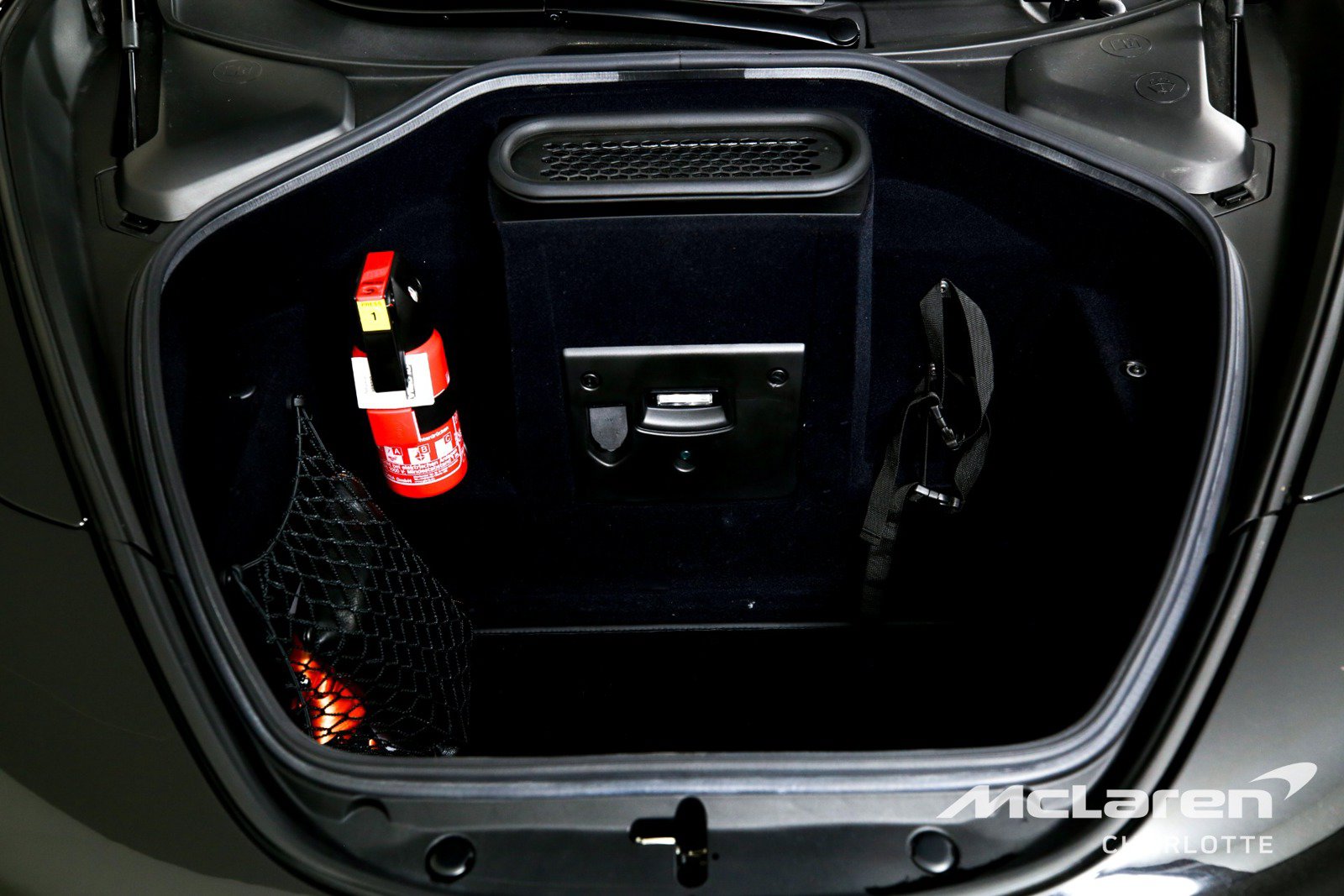 Used 2024 McLaren 750S RWD image 17
