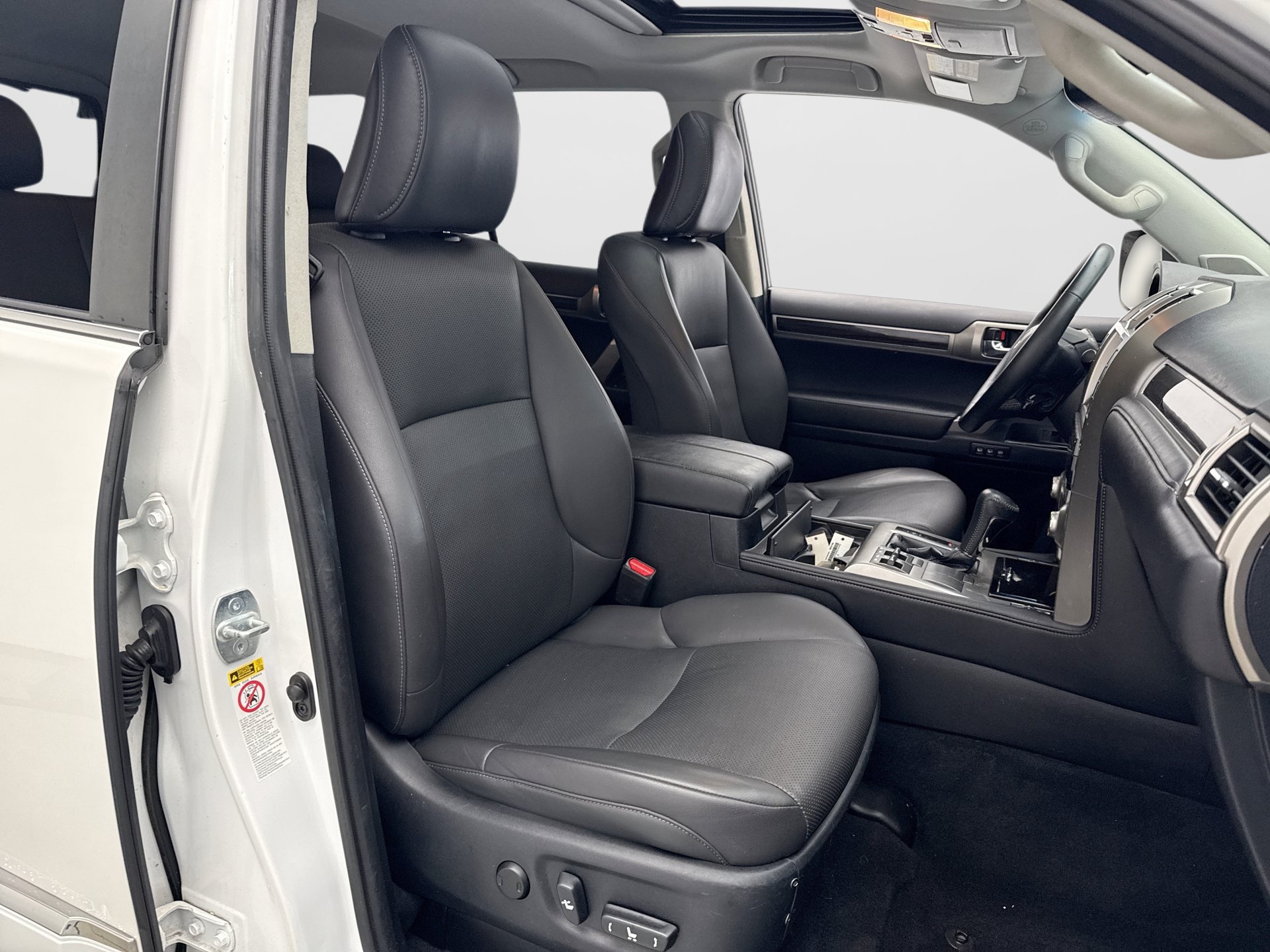 Used 2017 Lexus GX 460 w/ Navigation Package AWD/4WD image 17
