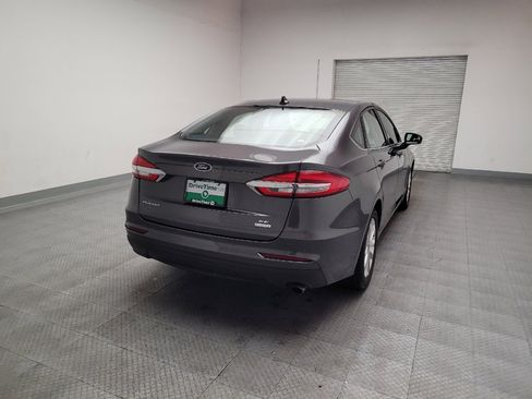 Used 2020 Ford Fusion SE FWD image 7