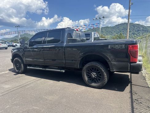 Used 2021 Ford F250 Lariat AWD/4WD image 3