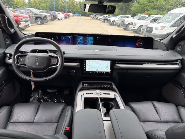 New 2027 Lincoln Navigator L Reserve w/ Jet Appearance Package AWD/4WD image 16