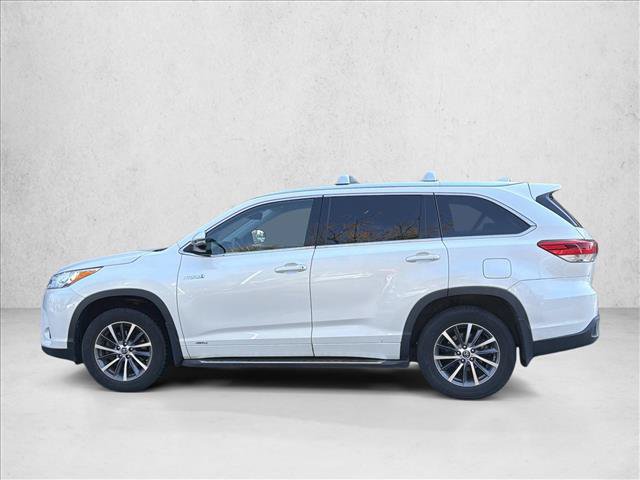 Used 2017 Toyota Highlander XLE AWD/4WD image 8