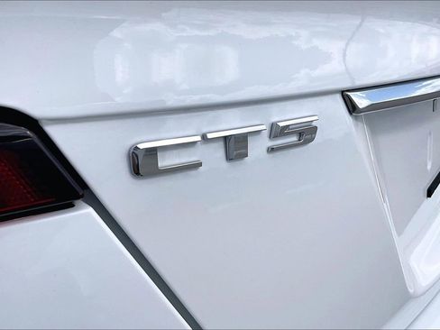 Used 2025 Cadillac CT5 Premium Luxury RWD image 21
