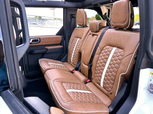 Used 2026 Ford Bronco Outer Banks AWD/4WD image 25