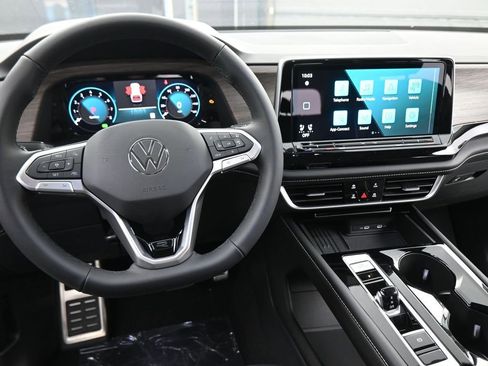 New 2026 Volkswagen Atlas SEL Premium R-Line AWD/4WD image 37