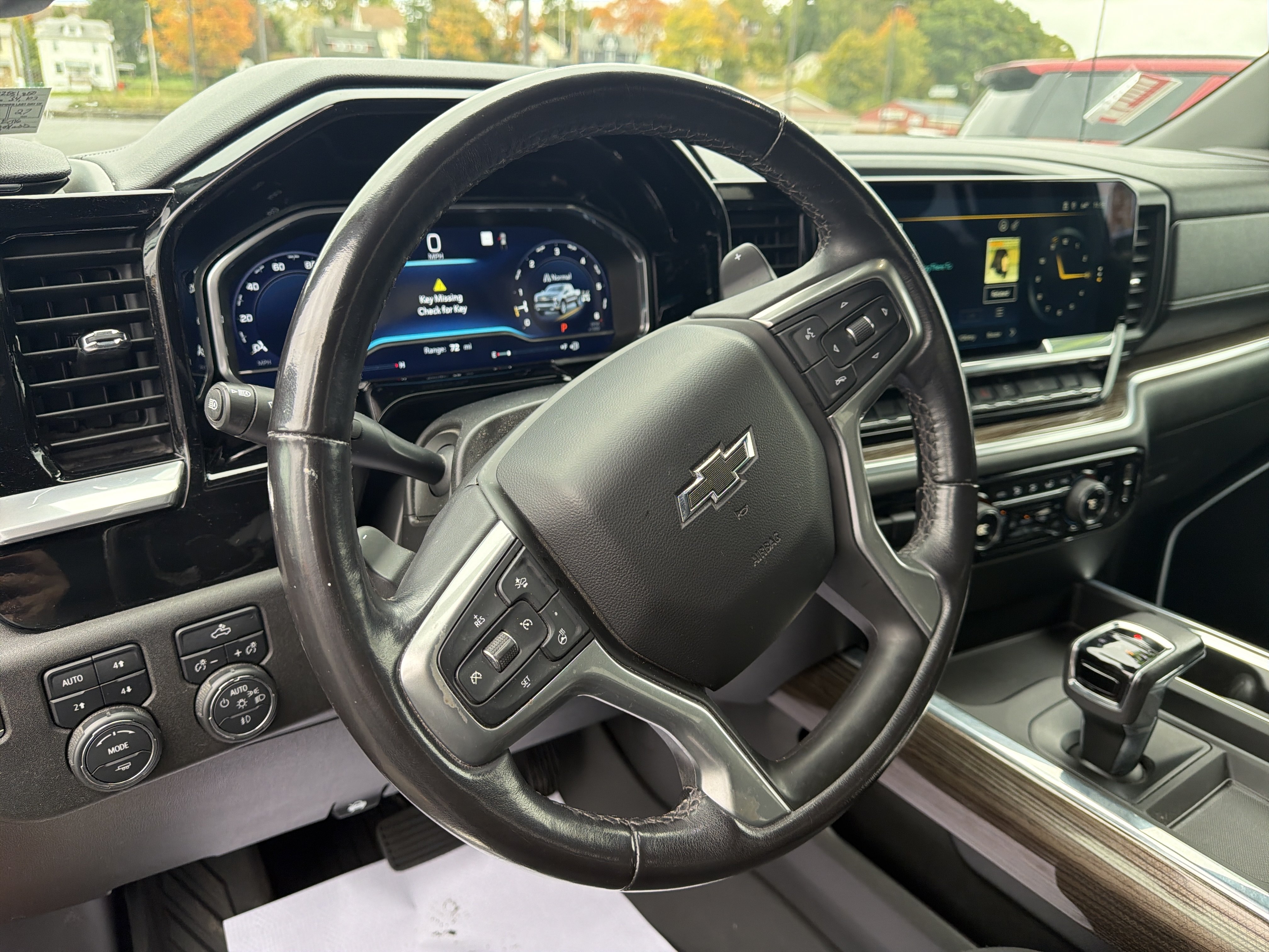 Used 2022 Chevrolet Silverado 1500 RST AWD/4WD image 19