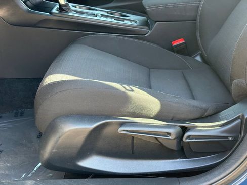 Certified 2025 Honda Civic LX image 13