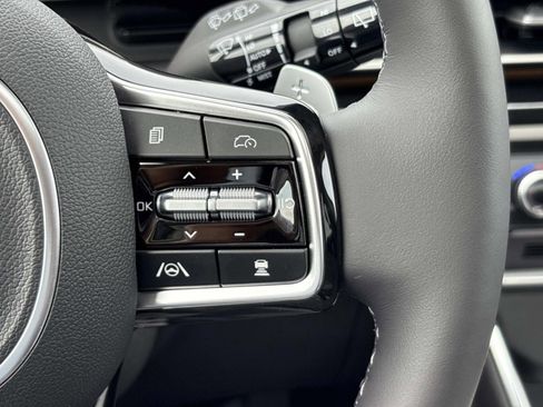 New 2026 Kia Carnival SX Prestige FWD image 23