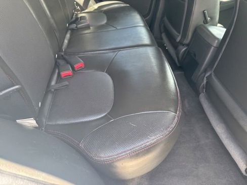 Used 2012 Nissan Xterra PRO-4X w/ Pro-4x Leather Pkg AWD/4WD image 22