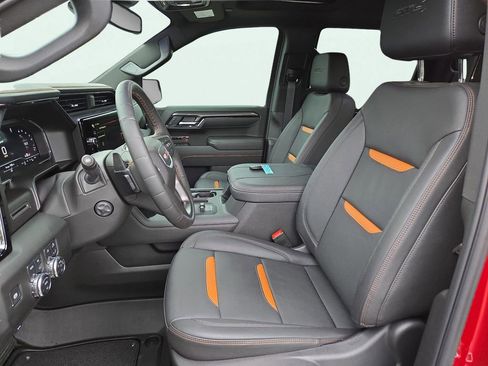 Used 2025 GMC Sierra 1500 AT4 w/ AT4 Premium Package image 11