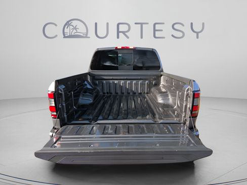 Certified 2024 Nissan Frontier Pro-X RWD image 15