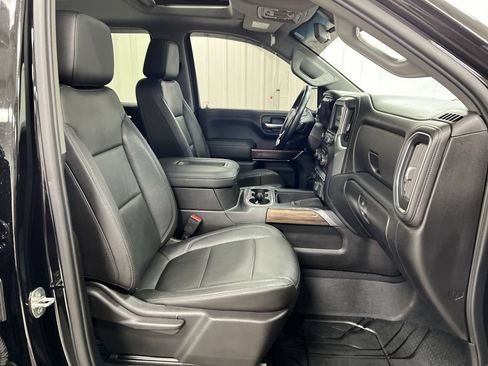 Used 2019 Chevrolet Silverado 1500 LT Trail Boss AWD/4WD image 21