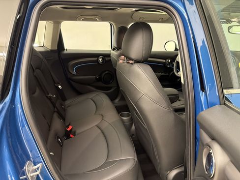 Used 2024 MINI Cooper S FWD image 30