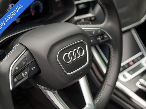 Used 2023 Audi Q8 Premium Plus w/ Premium Plus Package AWD/4WD image 19