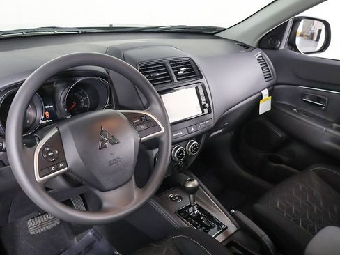 New 2025 Mitsubishi Outlander Sport ES image 21