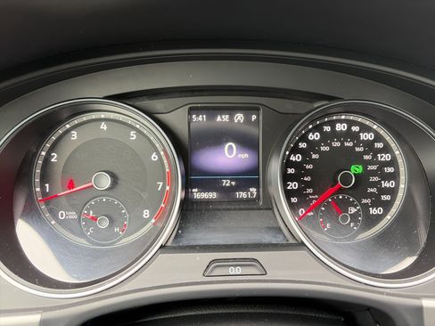 Used 2018 Volkswagen Atlas SEL image 10