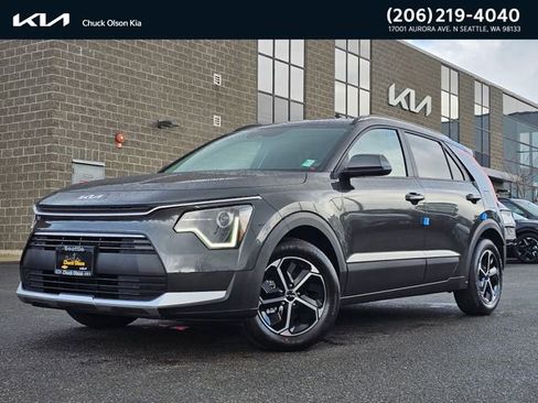 New 2026 Kia Niro LX image 1