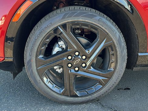 New 2026 Chevrolet Equinox EV RS image 10