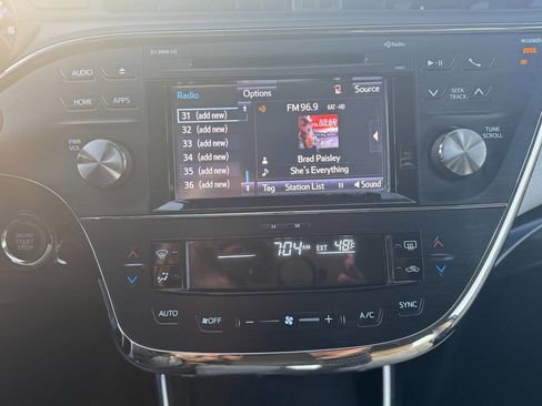 Used 2015 Toyota Avalon XLE Touring image 13