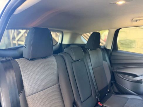 Used 2017 Ford Escape SE image 23