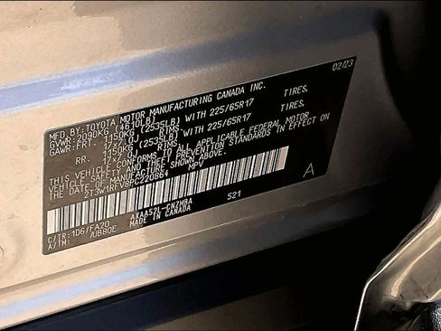 Used 2023 Toyota RAV4 XLE image 37